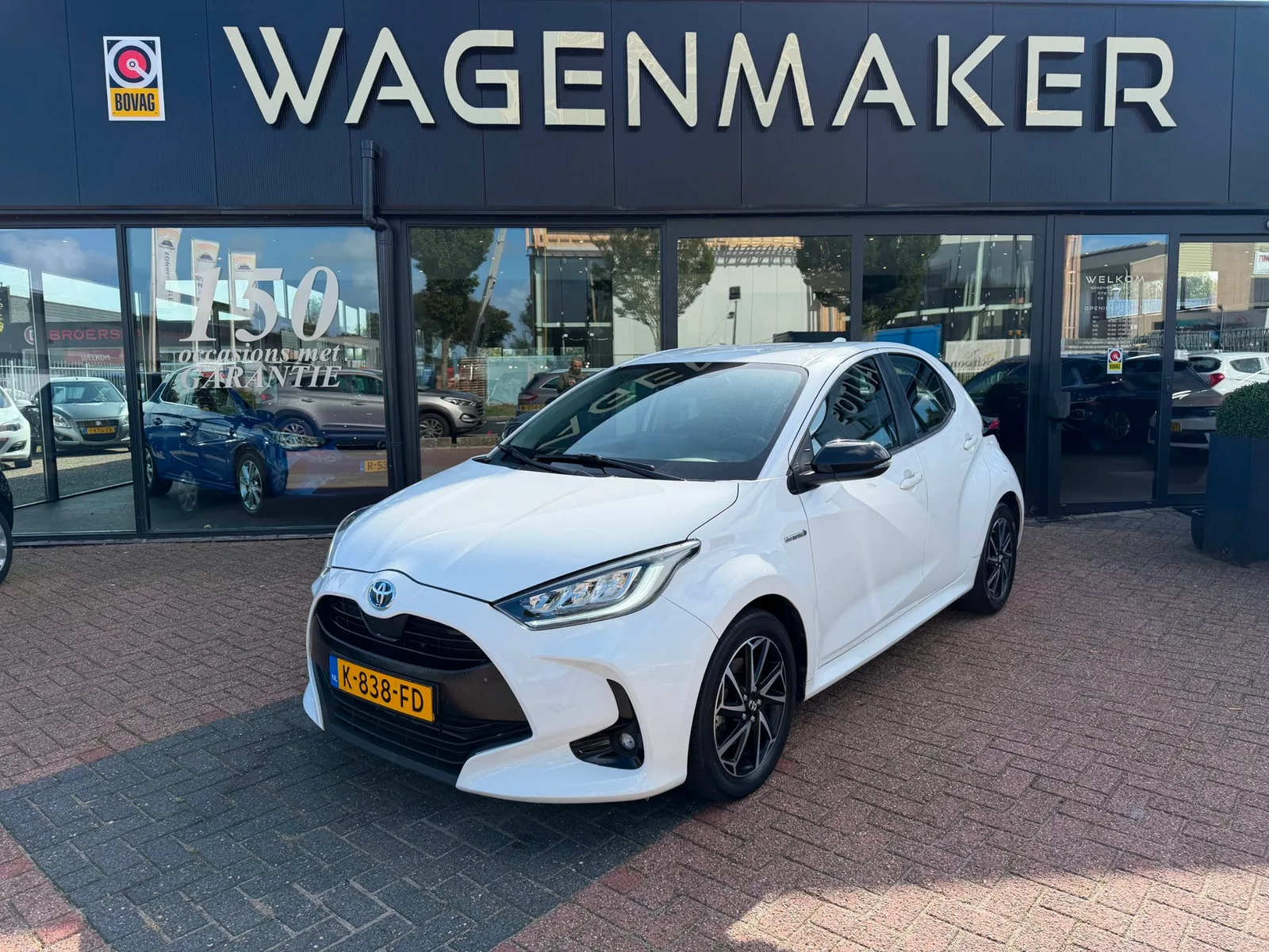 Toyota Yaris (2020) — foto 1