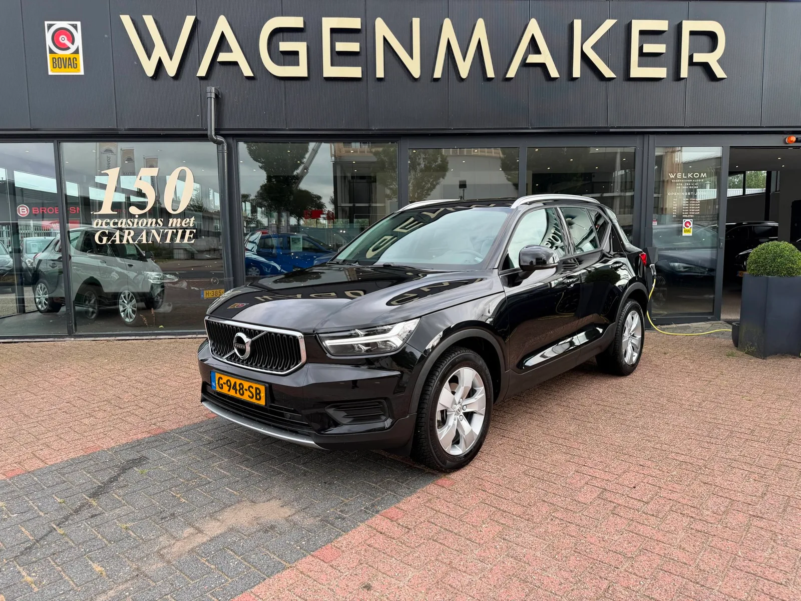 Volvo XC40 (2019) — foto 1