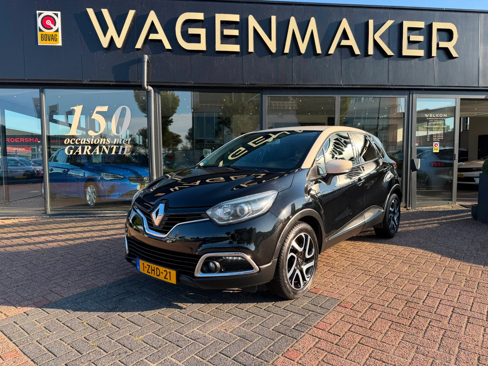 Renault Captur (2015) — foto 1
