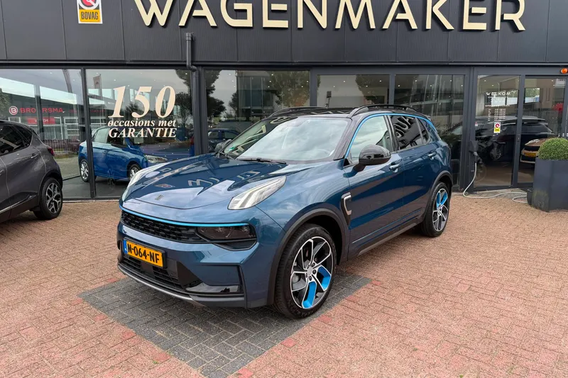 Lynk & Co 01 (2021)