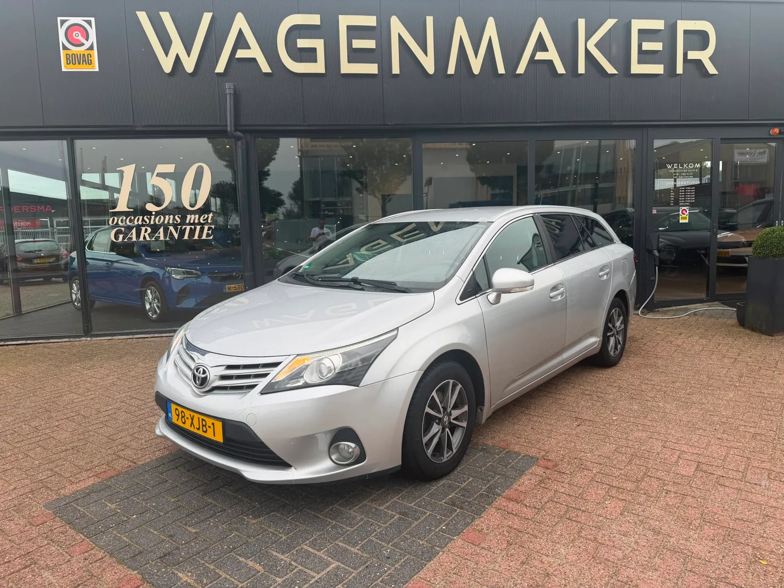 Toyota Avensis (2012) — foto 1