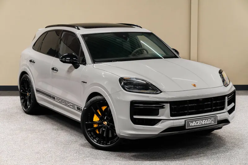 Porsche Cayenne (2024)