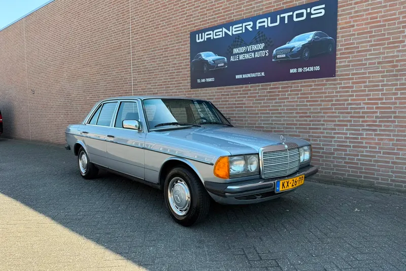 Mercedes-Benz 200-500 (1984)
