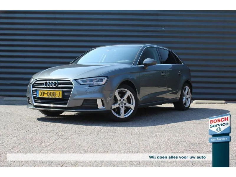 Audi A3 (2019) — foto 1