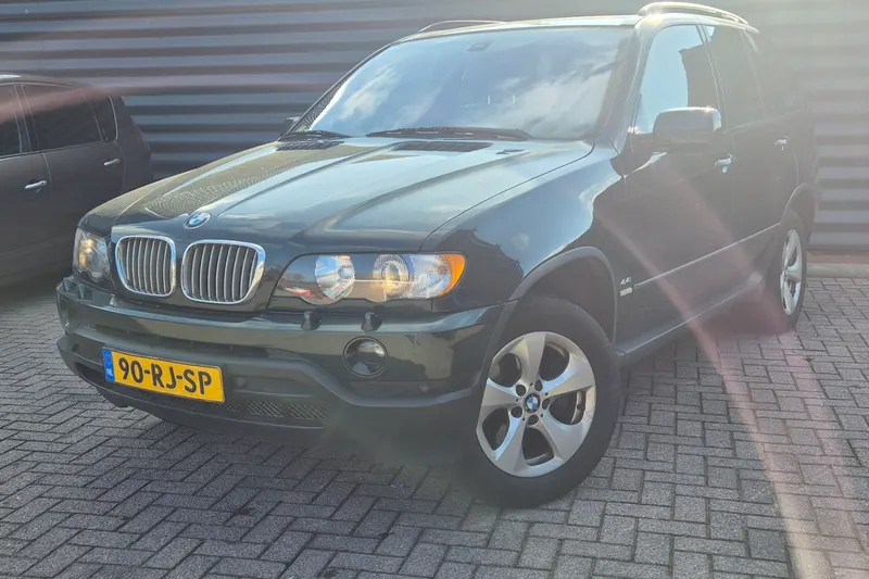BMW X5 (2001)