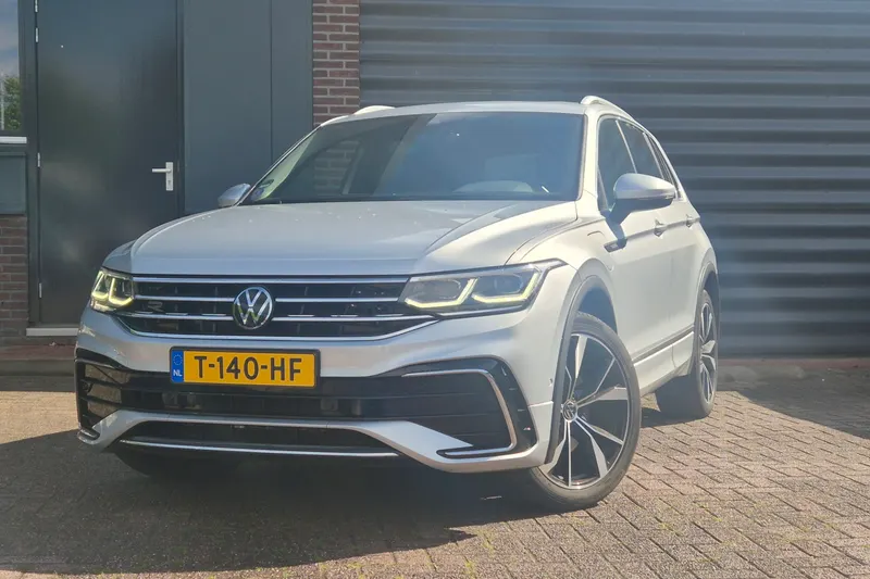 Volkswagen Tiguan (2023)