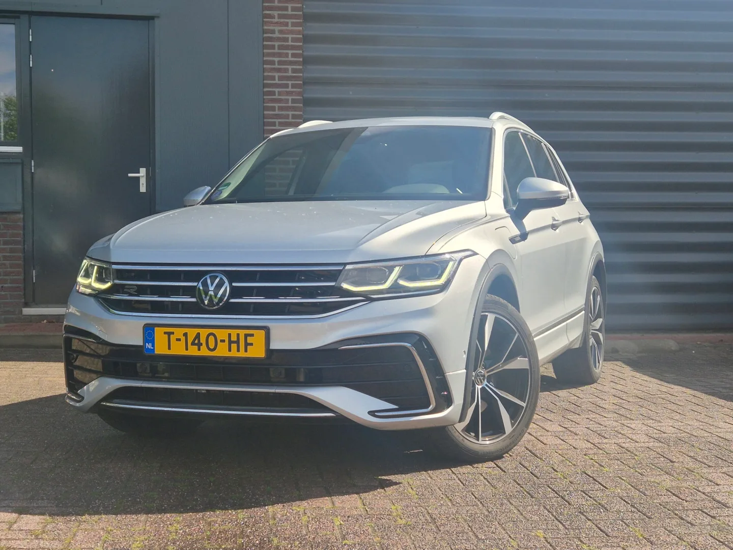 Volkswagen Tiguan (2023) — foto 1