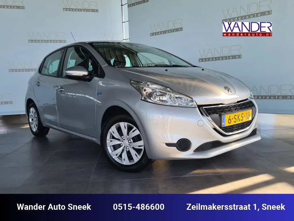 Peugeot 208 (2013) — foto 1