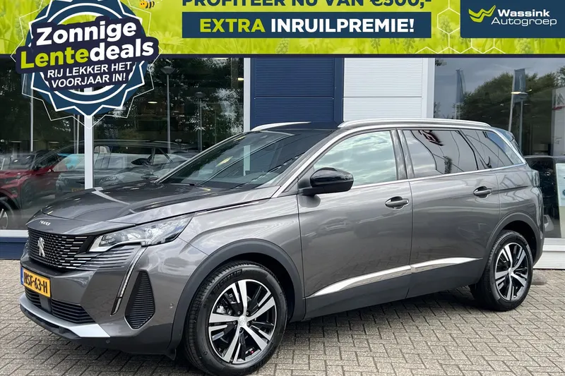 Peugeot 5008 (2023)