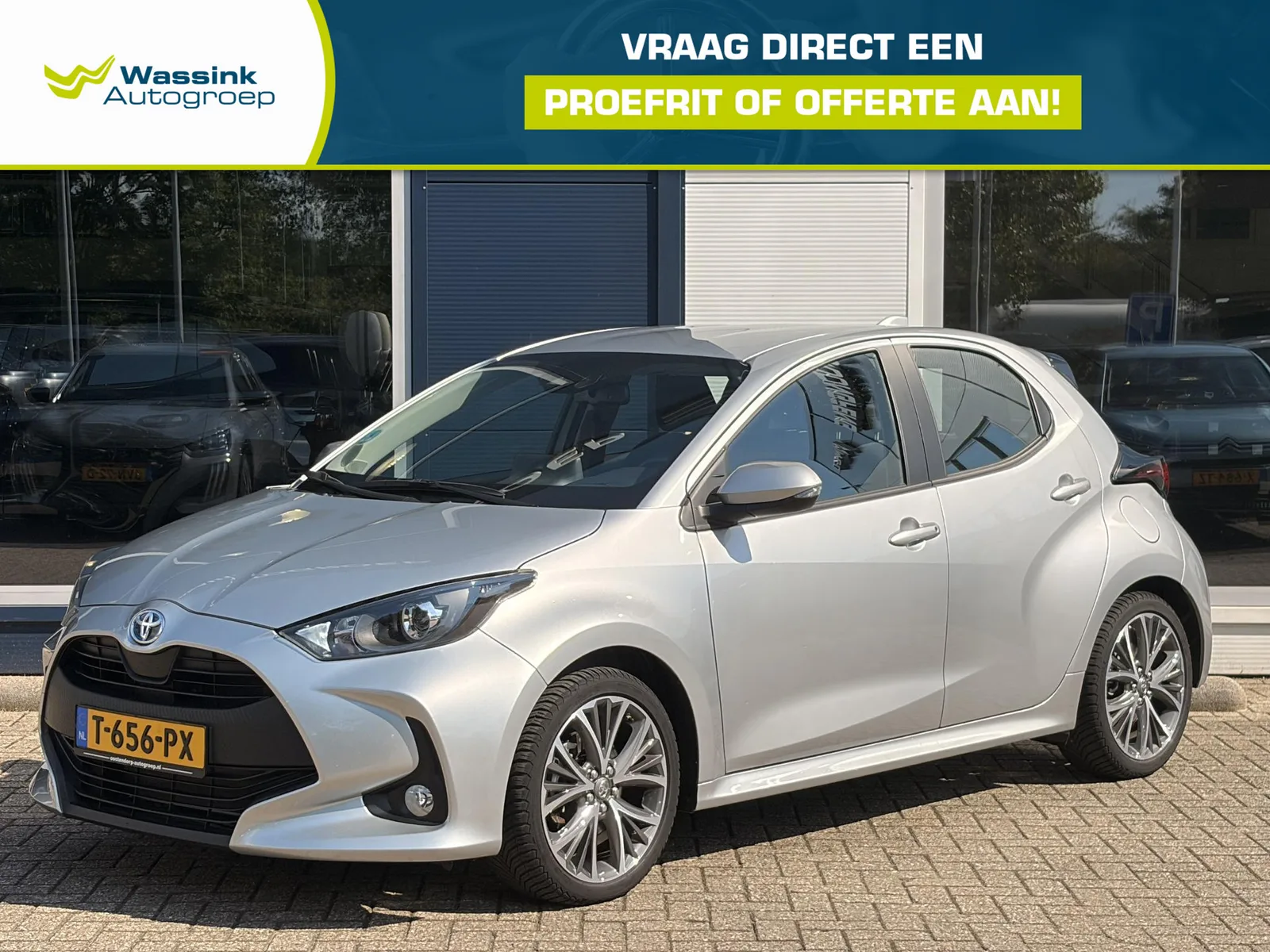 Toyota Yaris (2023) — foto 1