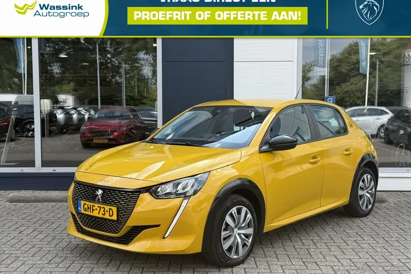 Peugeot e-208 (2023)