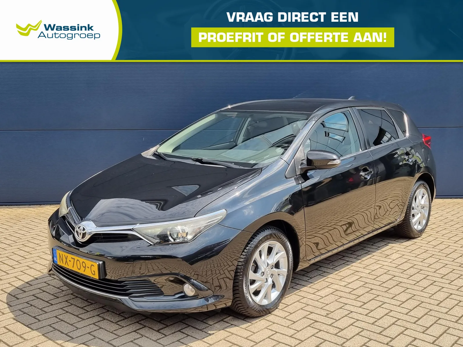 Toyota Auris (2017) — foto 1