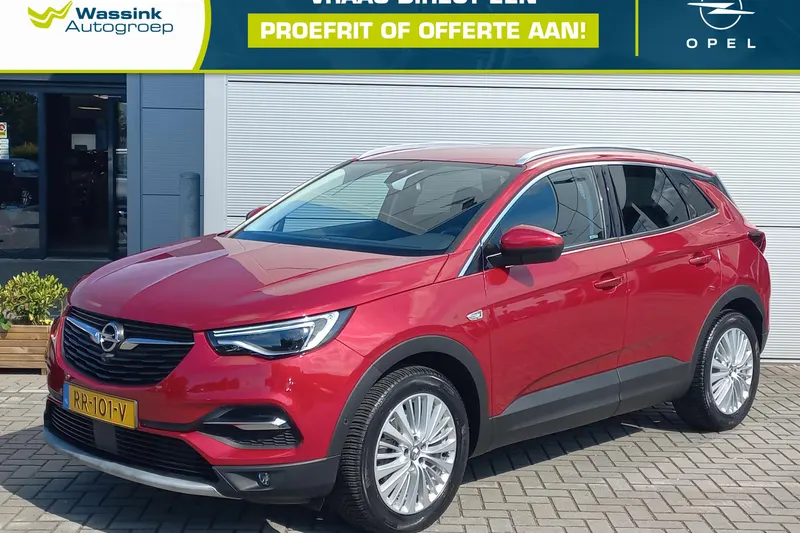 Opel Grandland X (2018)