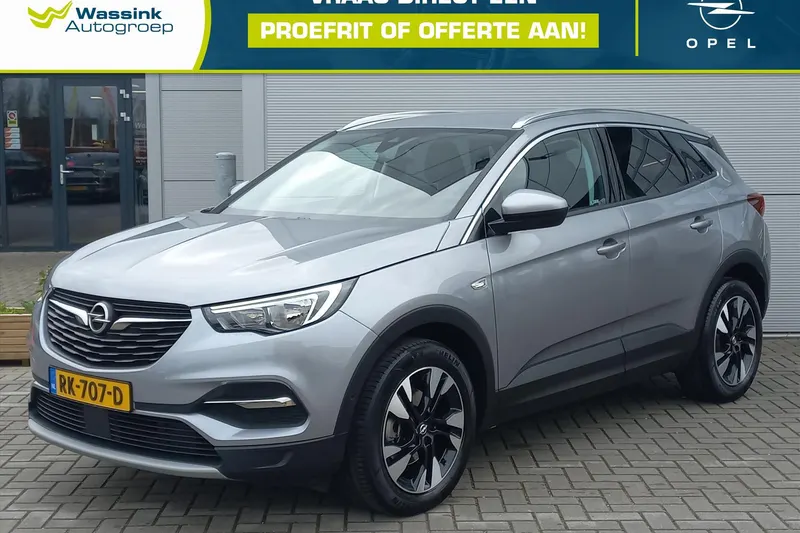 Opel Grandland X (2017)