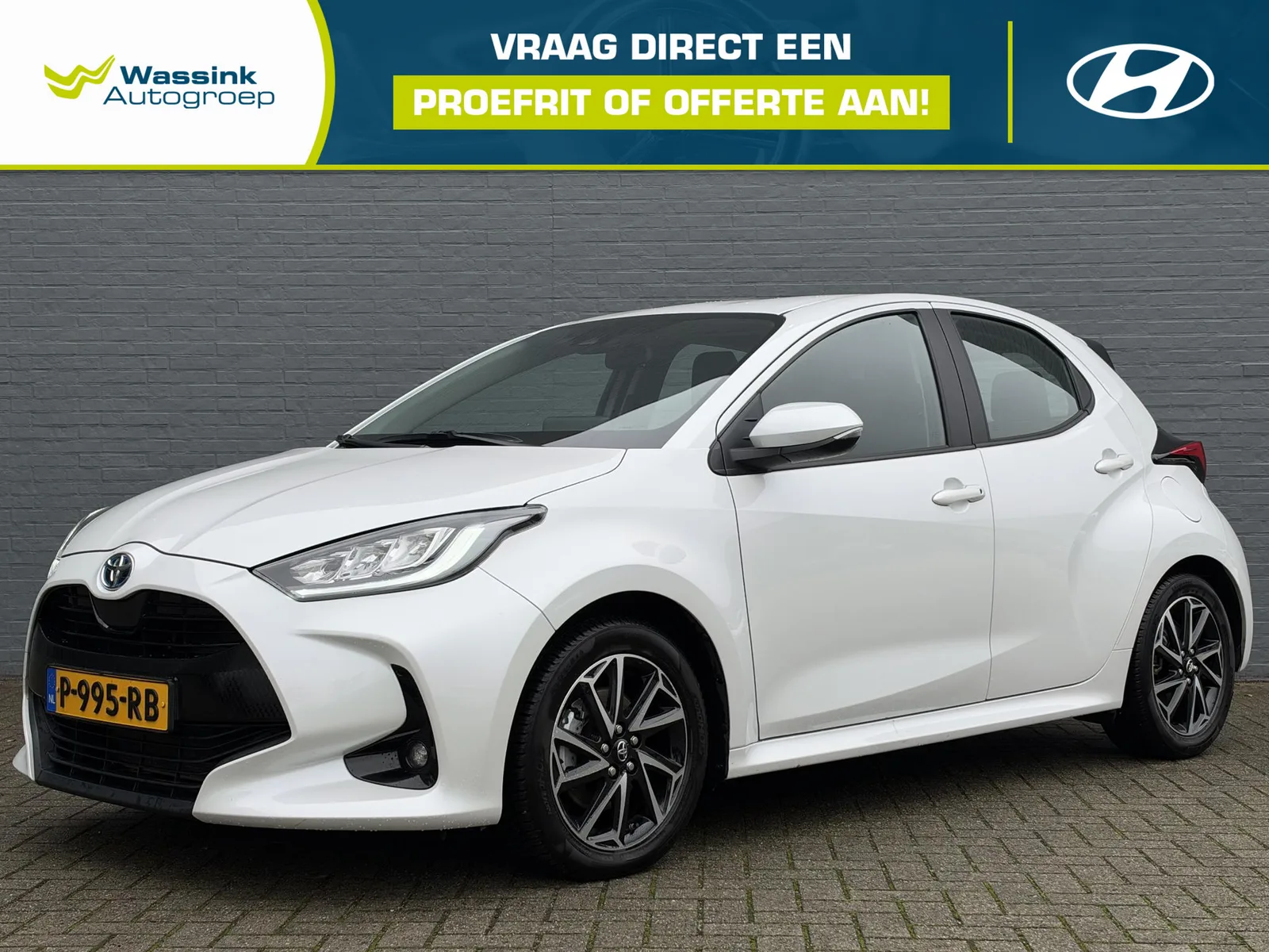 Toyota Yaris (2022) — foto 1