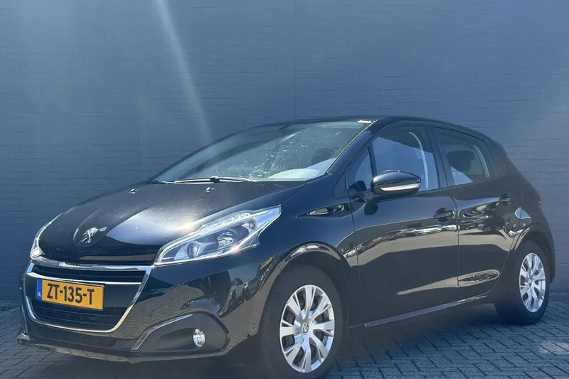 Peugeot 208 (2019)