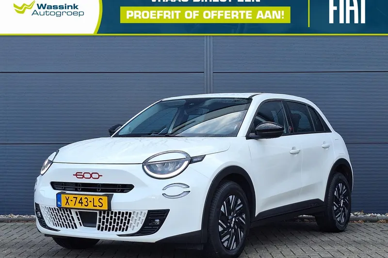 Fiat 600 (2023)
