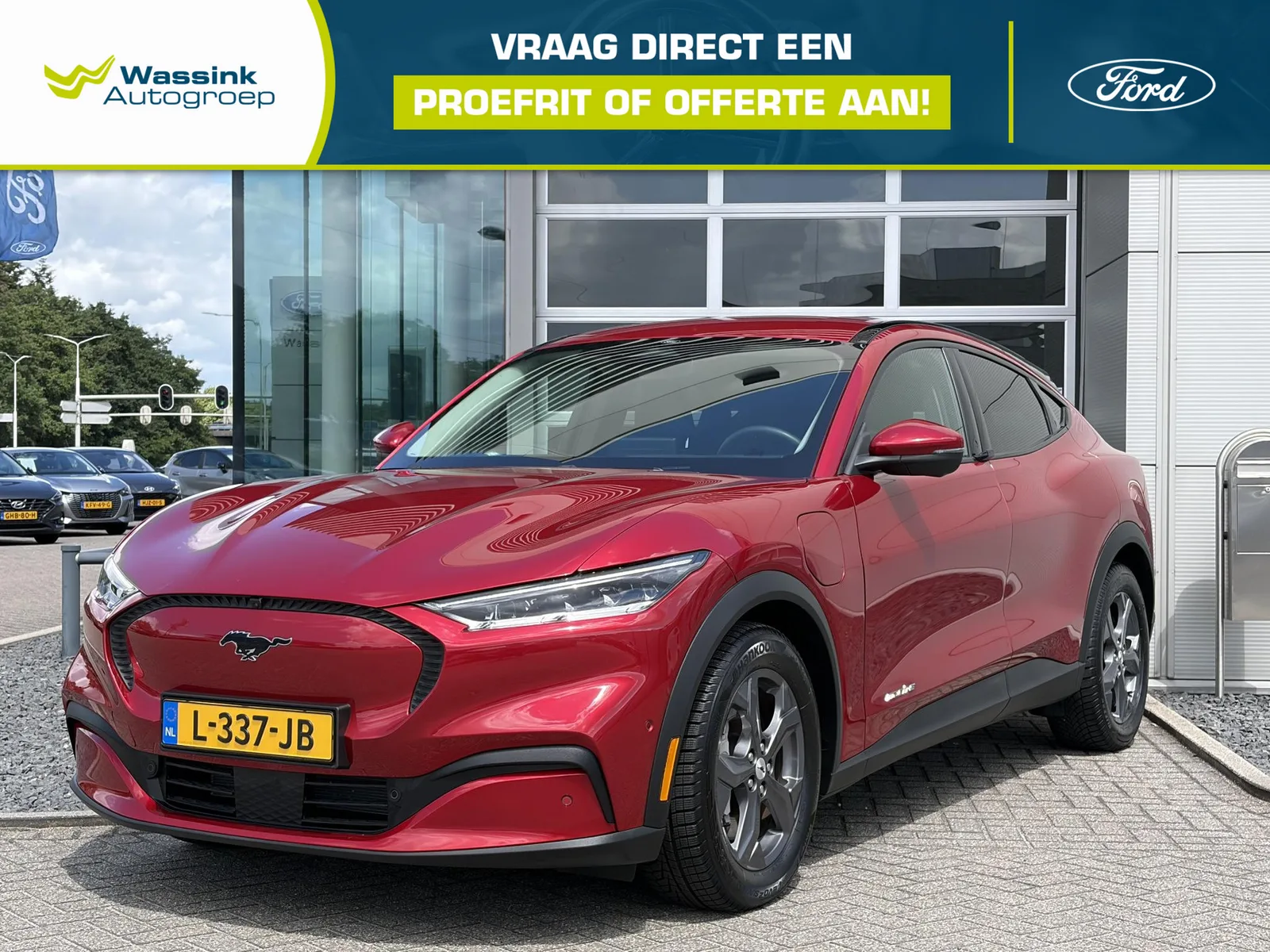 Ford Mustang Mach-E (2021) — foto 1