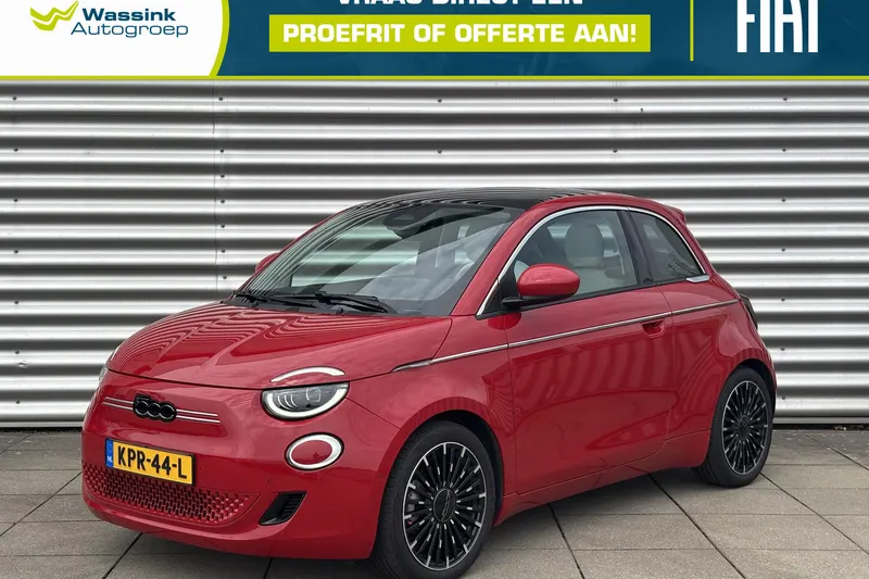 Fiat 500 (2024)