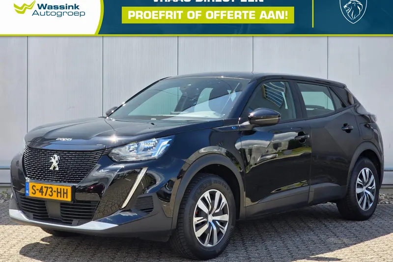 Peugeot e-2008 (2023)