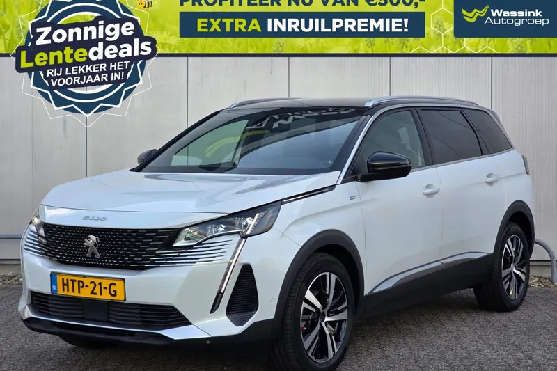 Peugeot 5008 (2023)