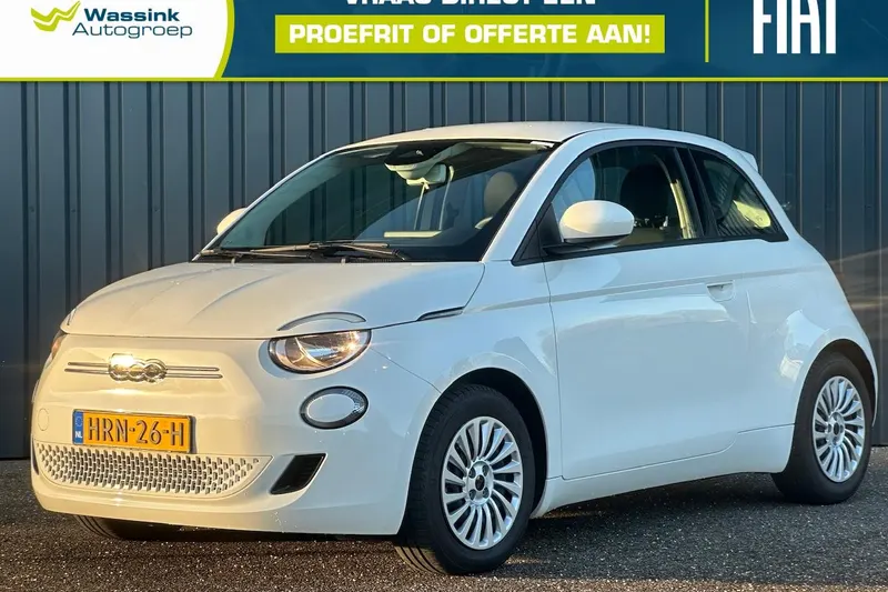 Fiat 500 (2023)