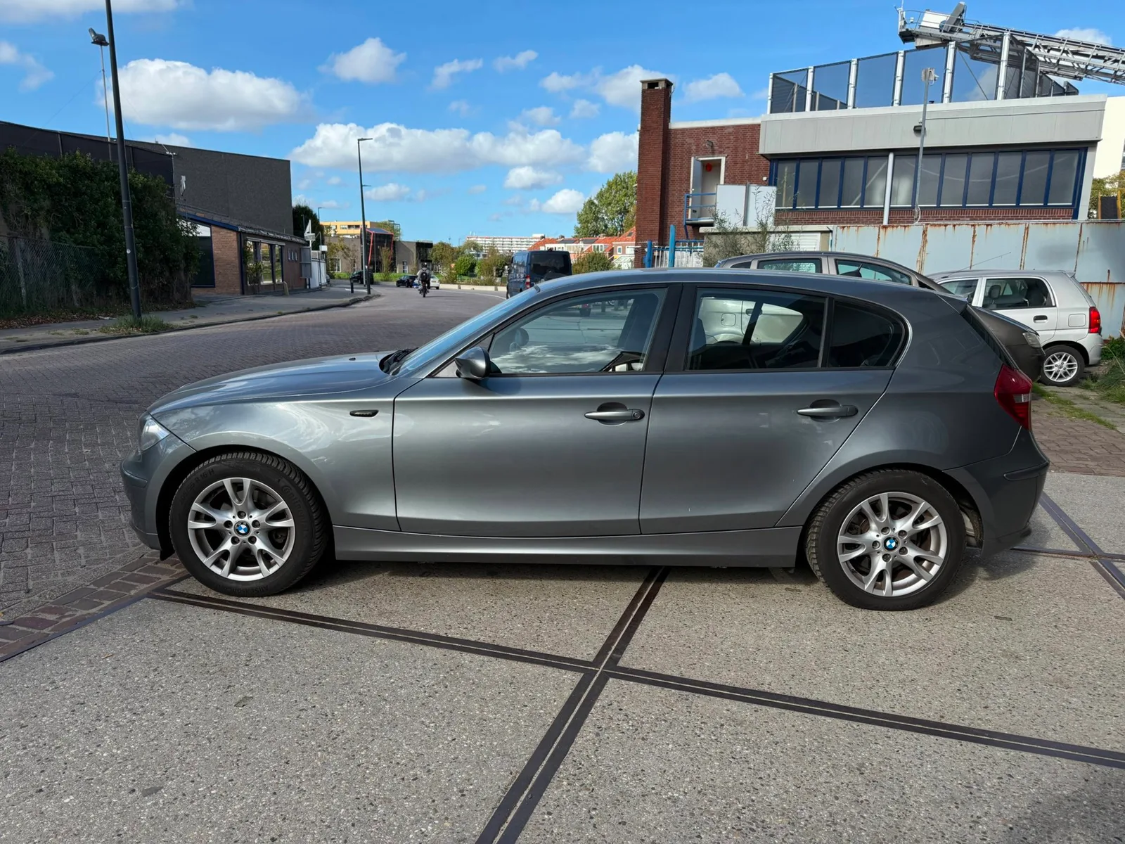 BMW 1-Serie (2008) — foto 1