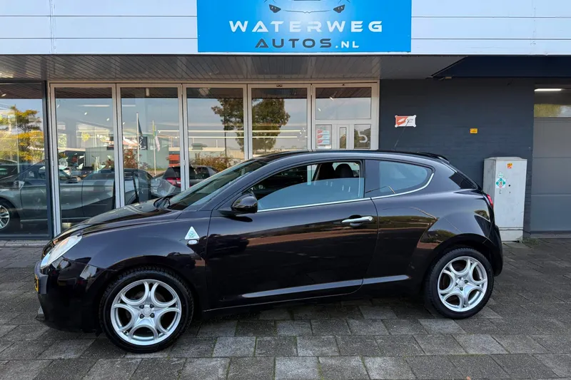 Alfa Romeo MiTo (2011)