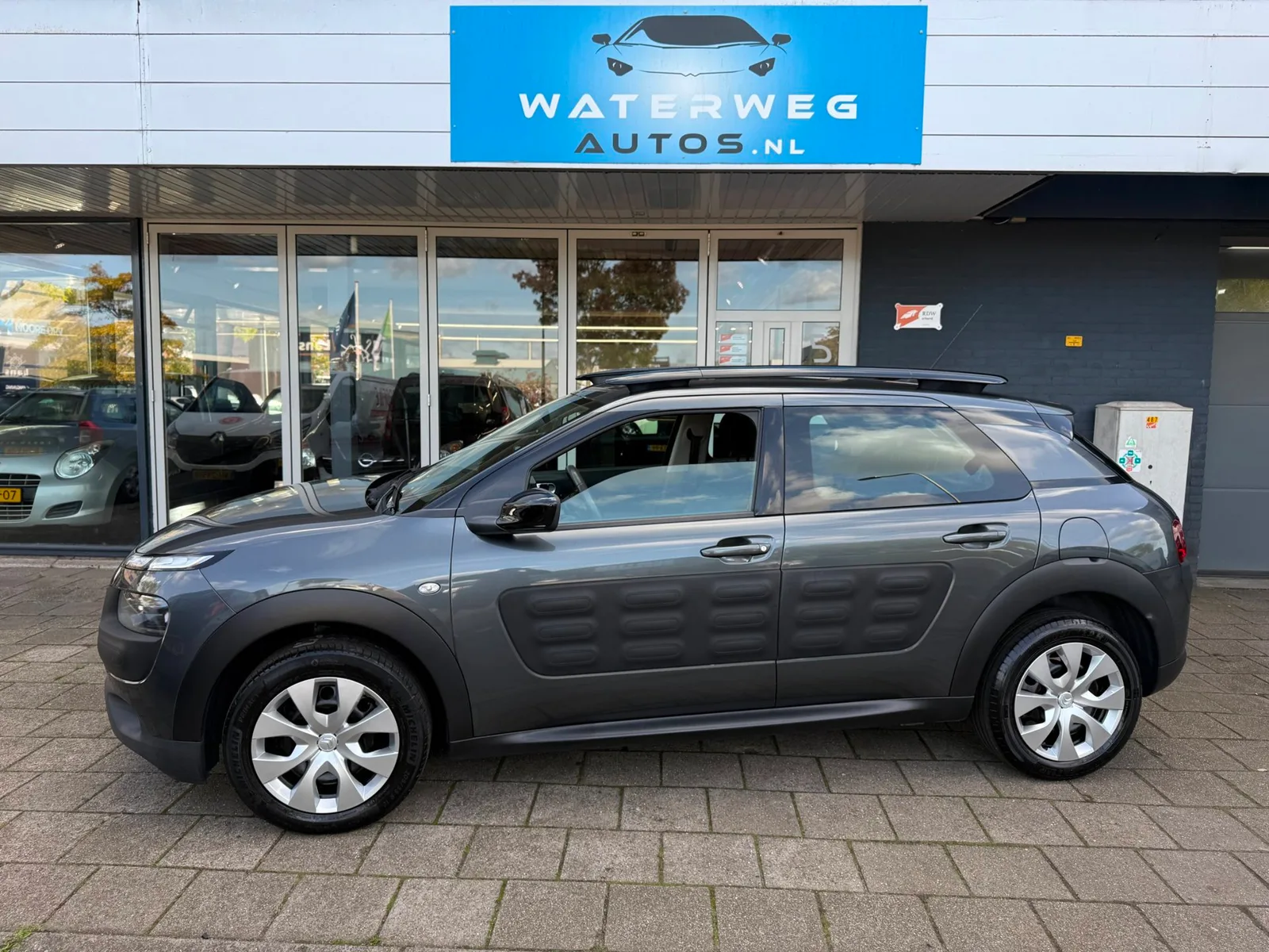 Citroën C4 Cactus (2016) — foto 1