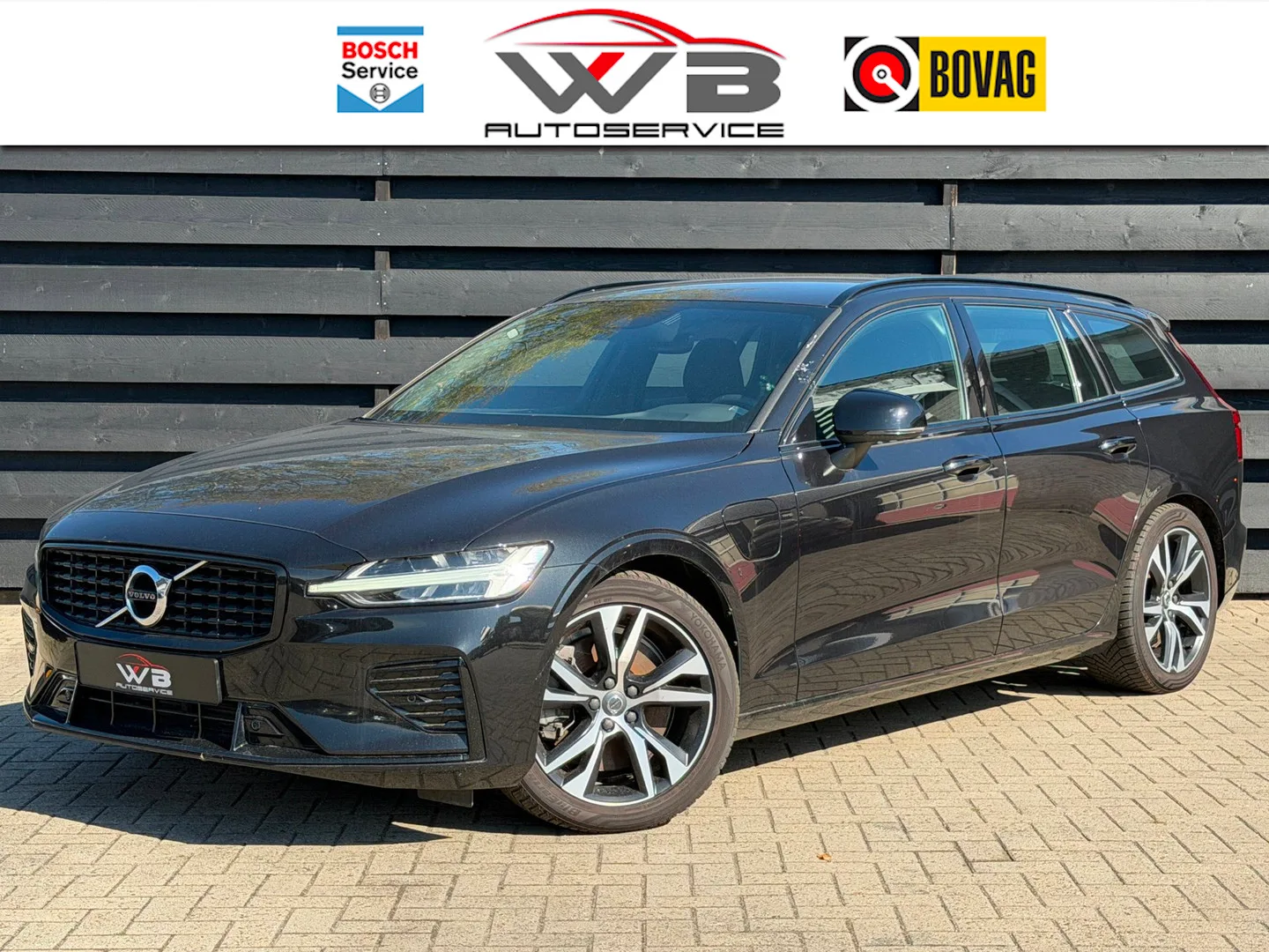 Volvo V60 (2022) — foto 1