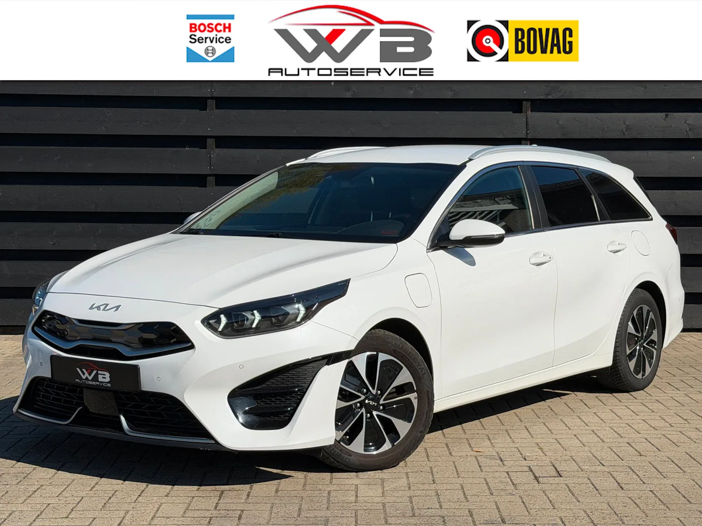 Kia Ceed Sportswagon (2022) — foto 1