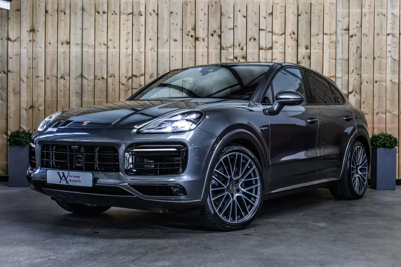 Porsche Cayenne Coupé (2021)