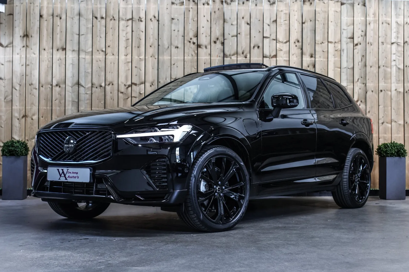 Volvo XC60 (2026) — foto 1