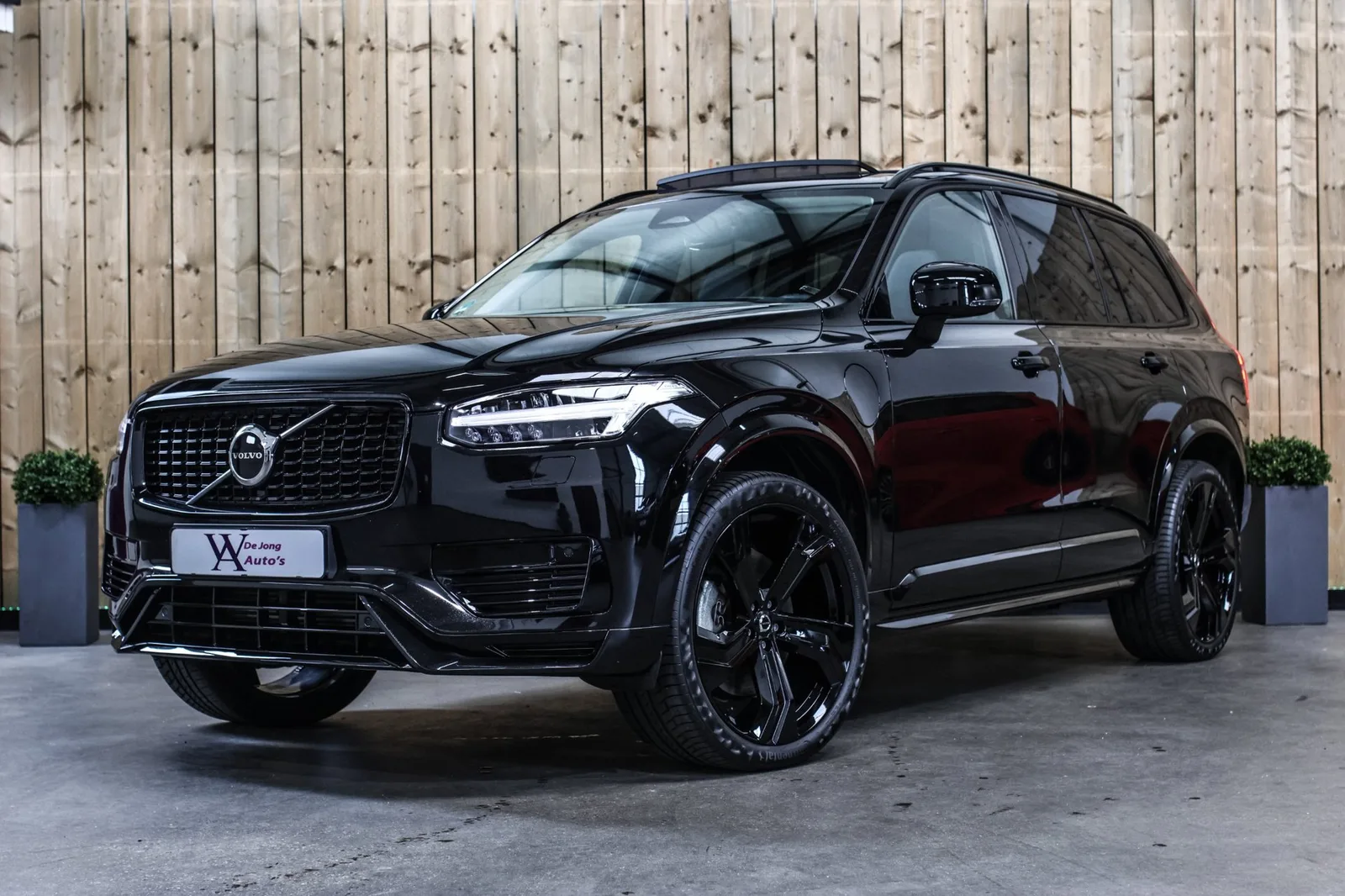 Volvo XC90 (2024) — foto 1