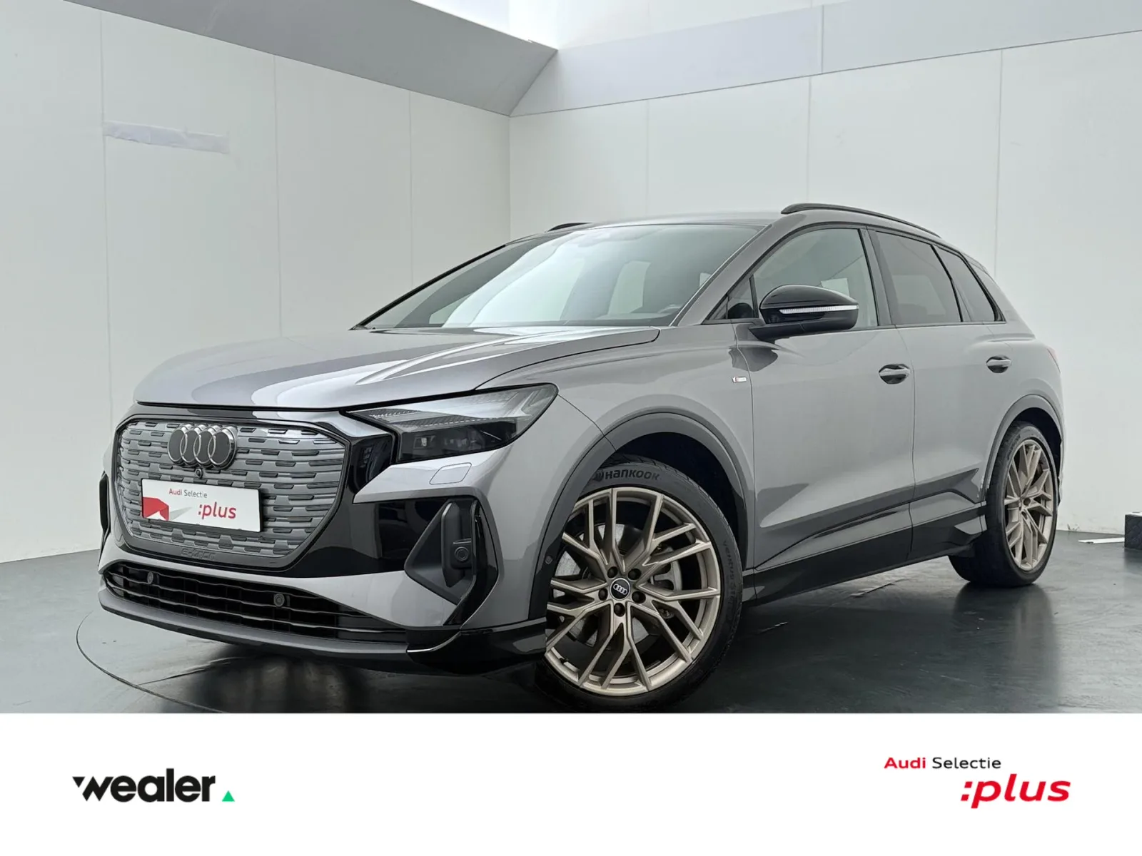 Audi Q4 e-tron (2023) — foto 1