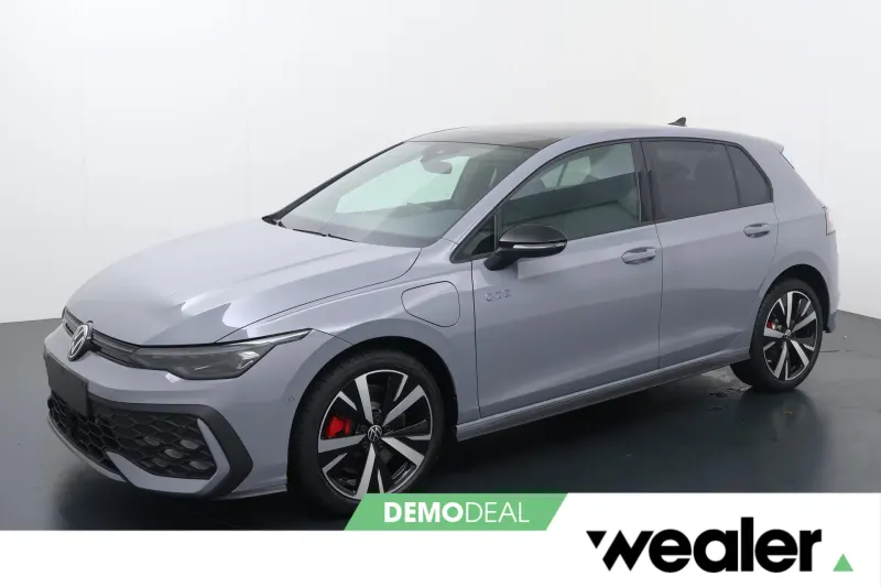 Volkswagen Golf (2025)