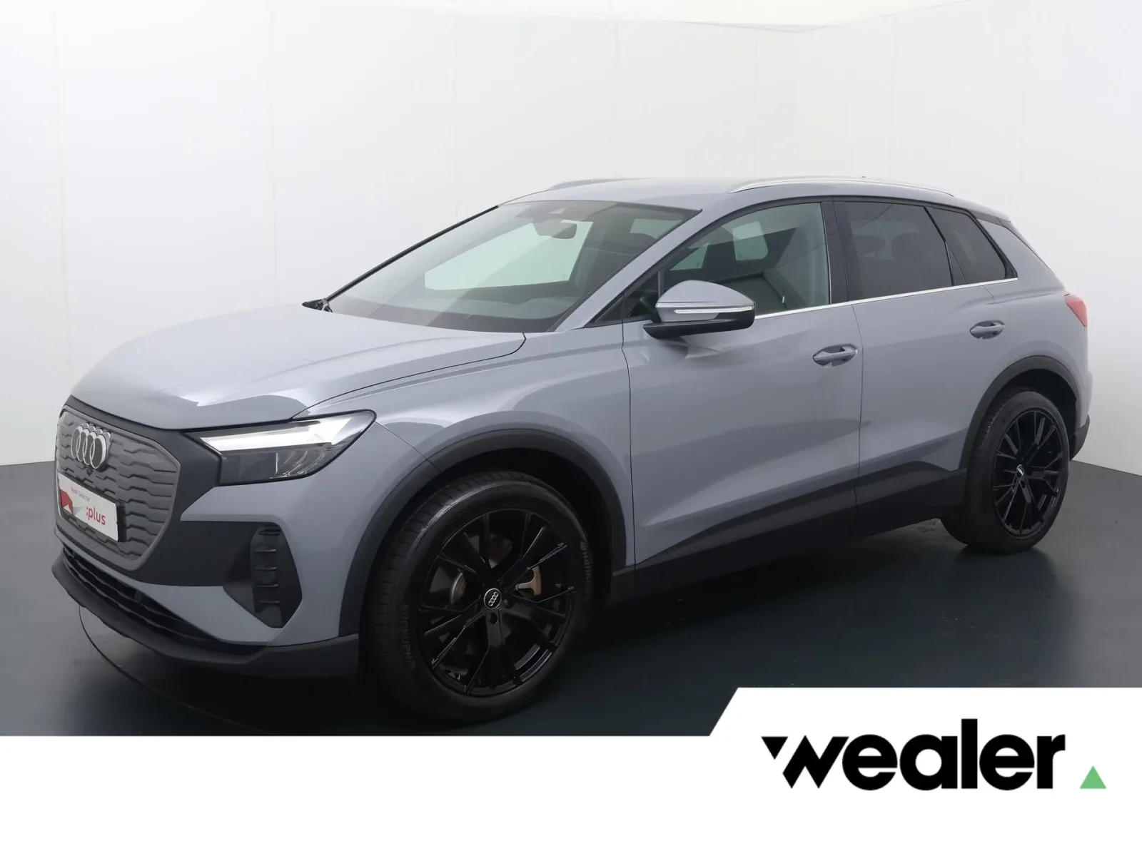 Audi Q4 e-tron (2024) — foto 1