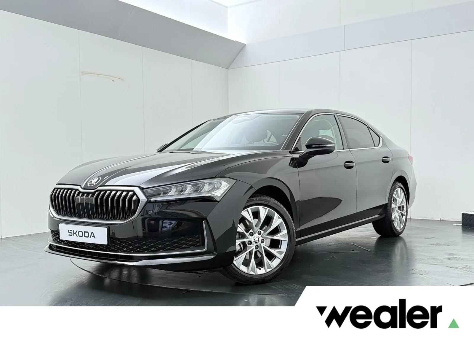 Škoda Superb (2025) — foto 1