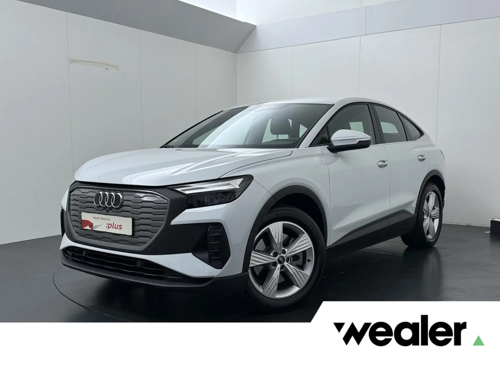 Audi Q4 (2023) — foto 1
