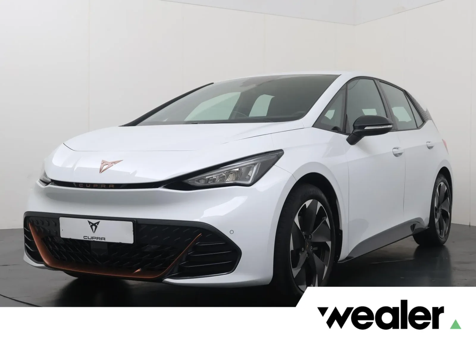 CUPRA Born (2023) — foto 1