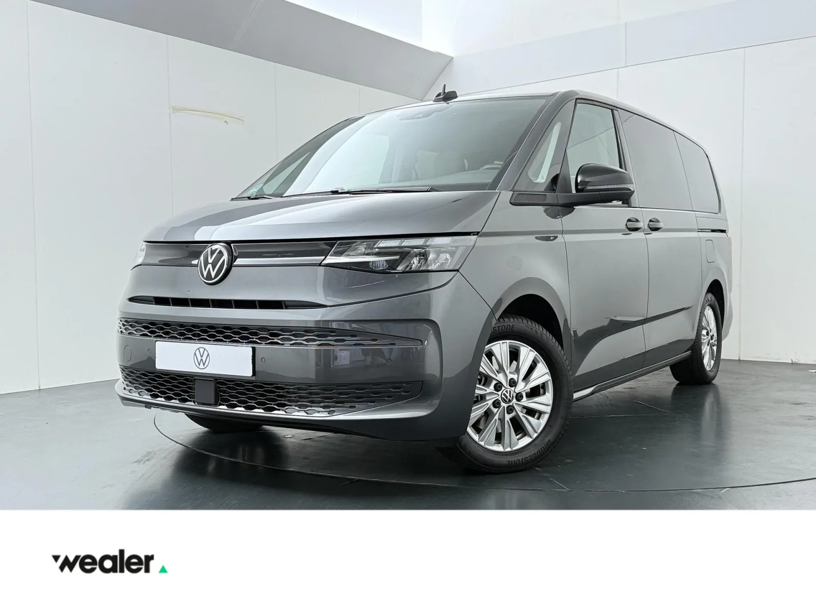 Volkswagen Multivan (2025) — foto 1