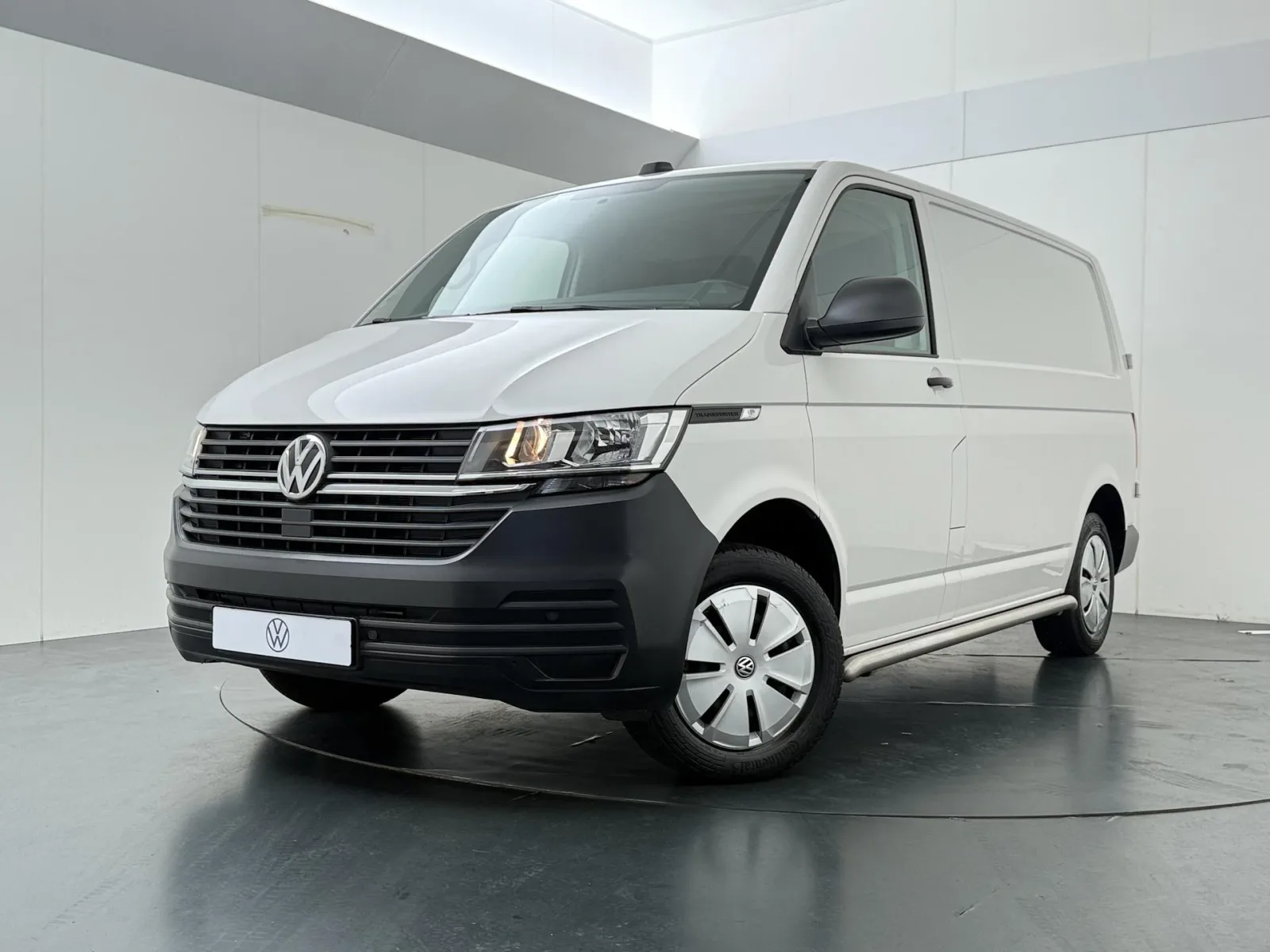 Volkswagen Transporter (2024) — foto 1