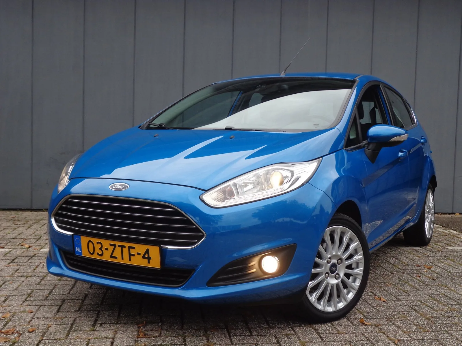Ford Fiesta (2013) — foto 1