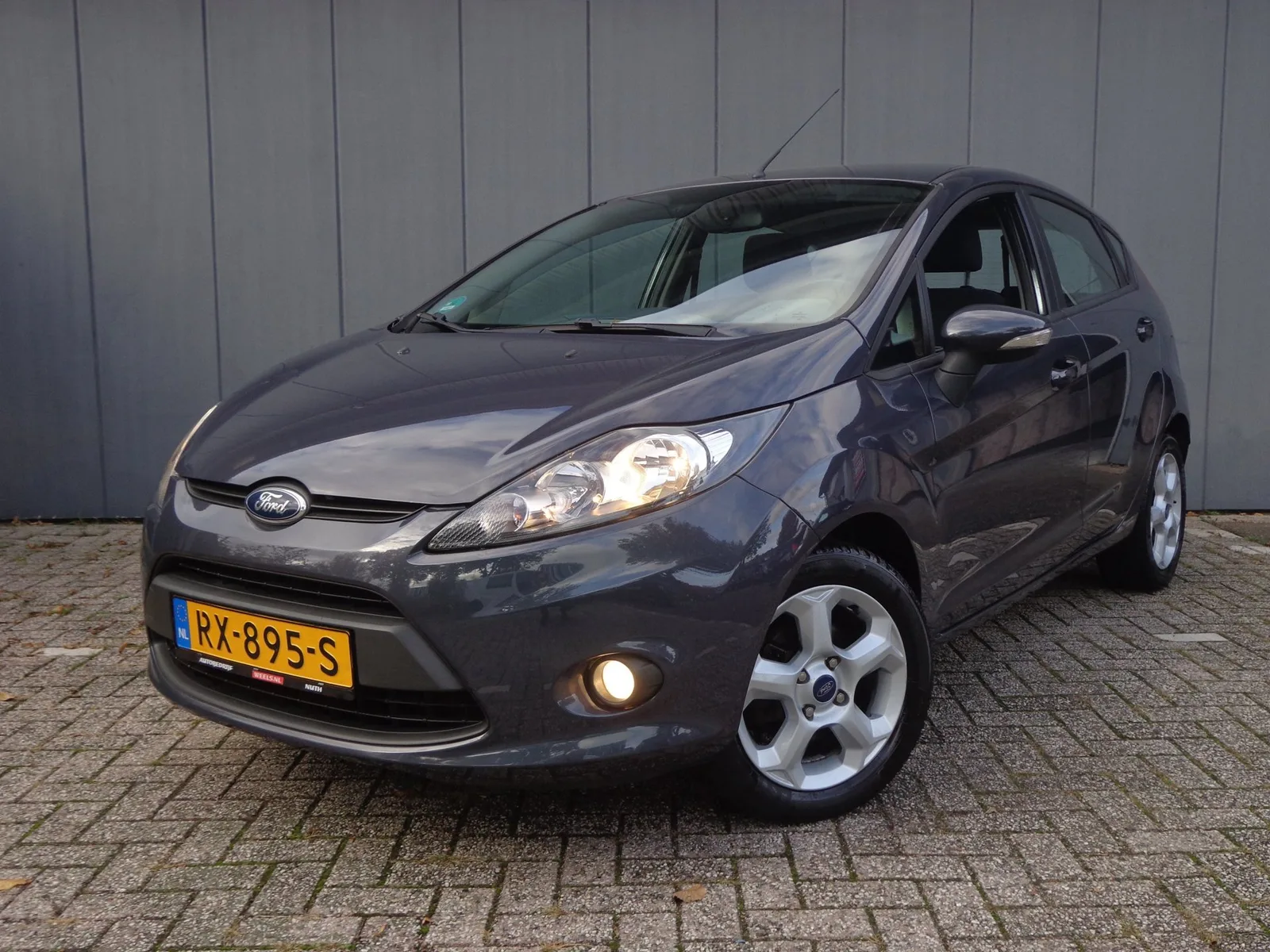 Ford Fiesta (2011) — foto 1