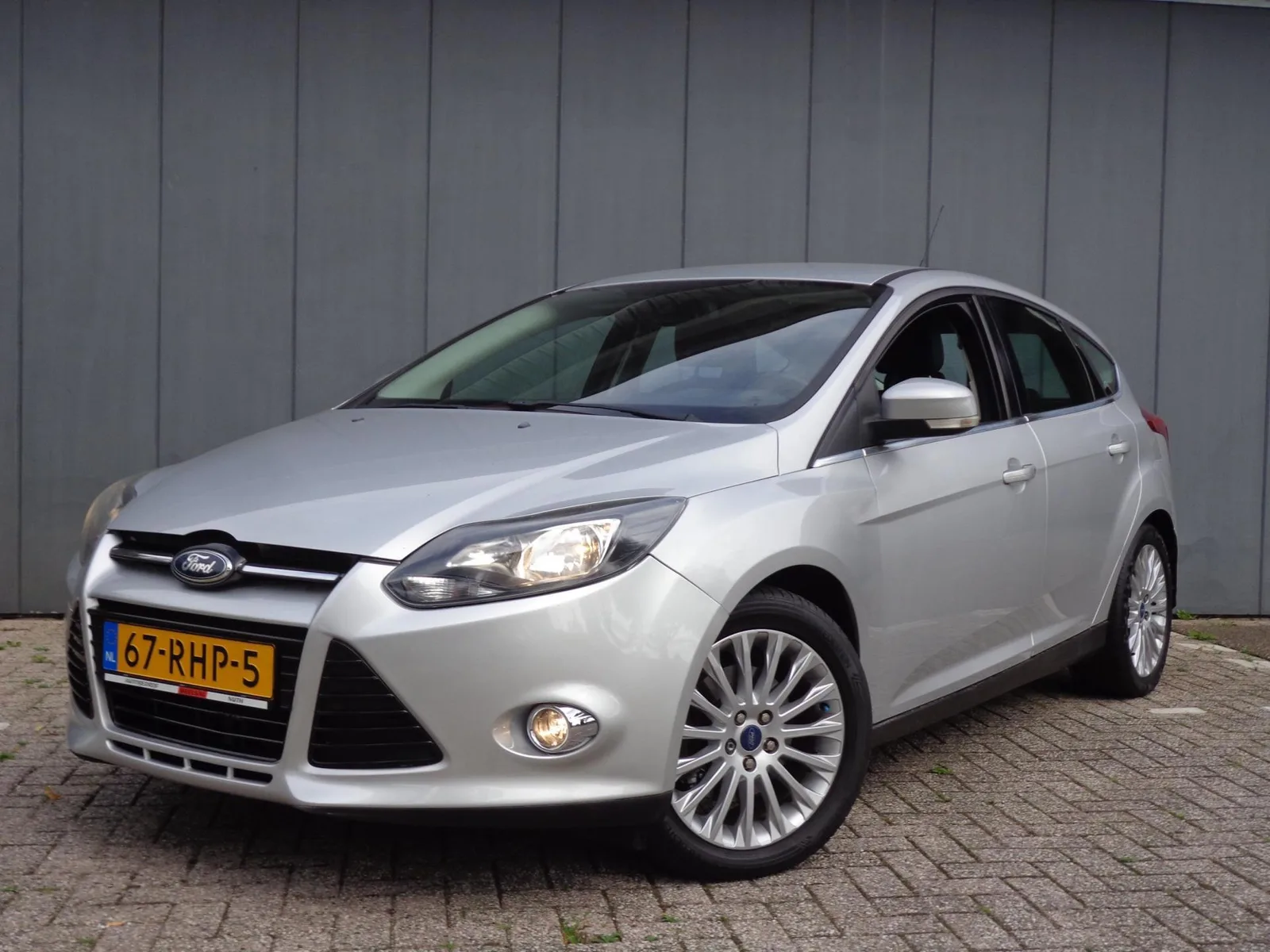Ford Focus (2011) — foto 1