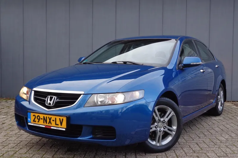 Honda Accord (2004)