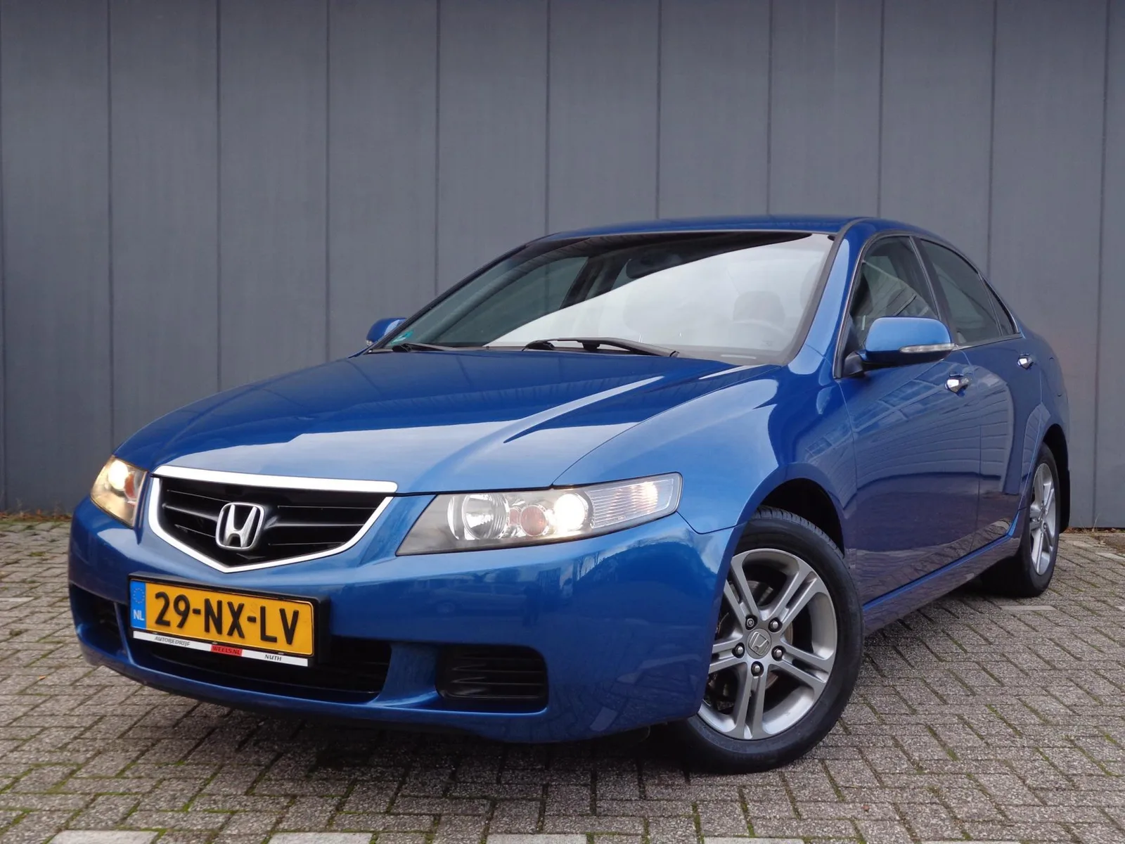 Honda Accord (2004) — foto 1
