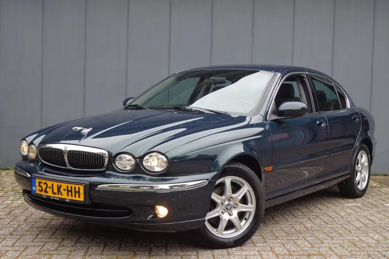 Jaguar X-Type (2003)