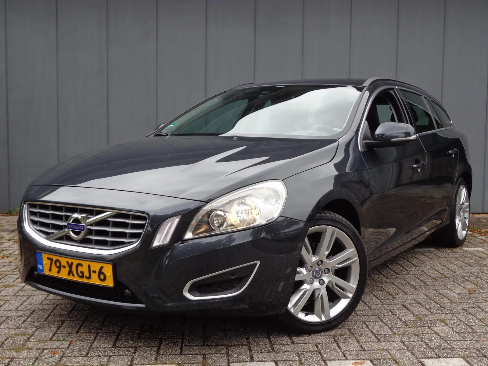 Volvo V60 (2012) — foto 1