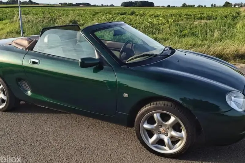 MG F (2000)